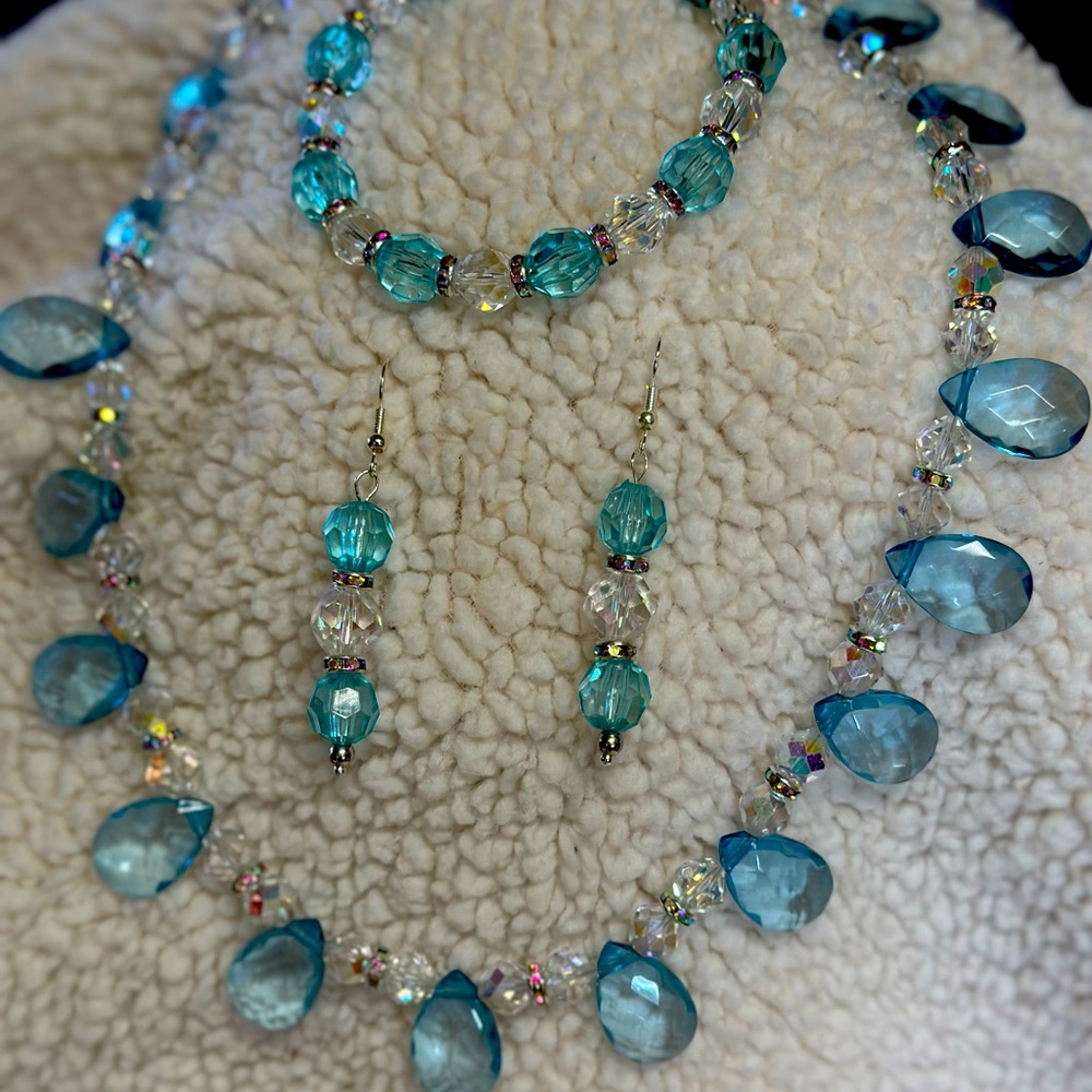 Beautiful Jewelry Set